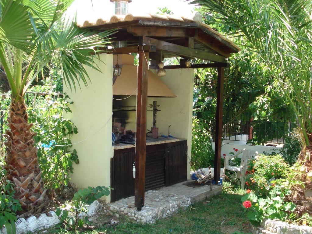 Villa Toula ดัสเซีย ภายนอก รูปภาพ